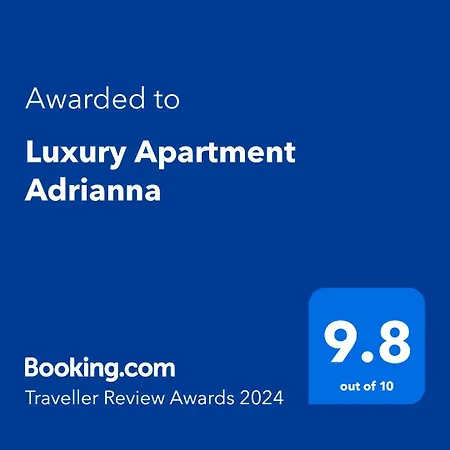 Luxury Adrianna * Escópia