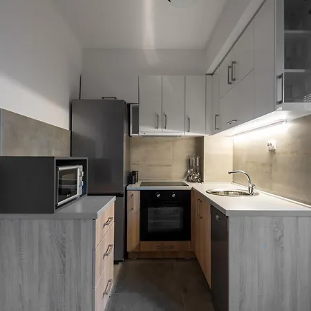 Апартаменты Luxury Adrianna